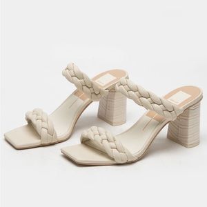 Dolce Vita Ivory Stella Paily Ivory White Cream Heel Sandals 7